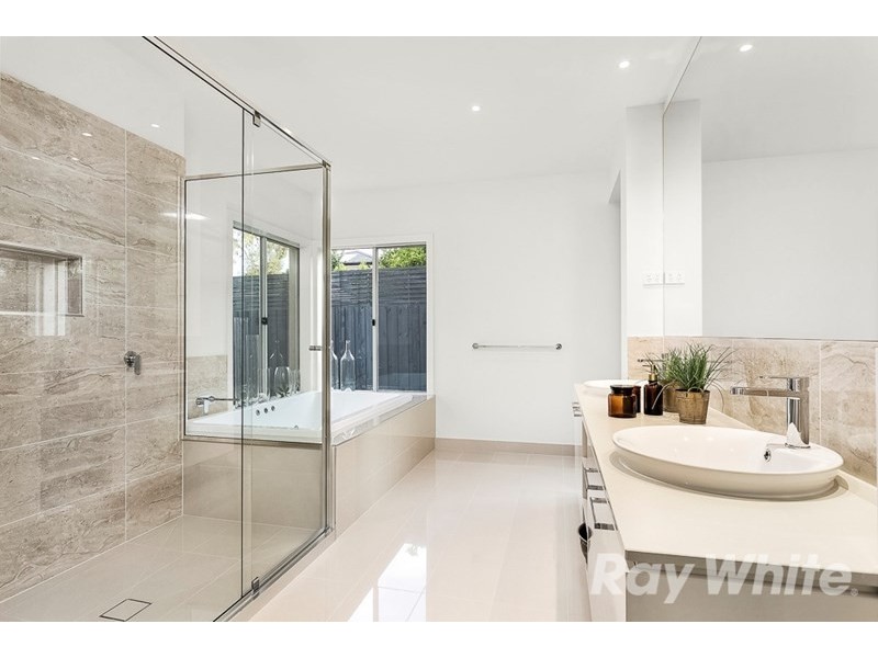 60 Leeds Road, Mount Waverley VIC 3149