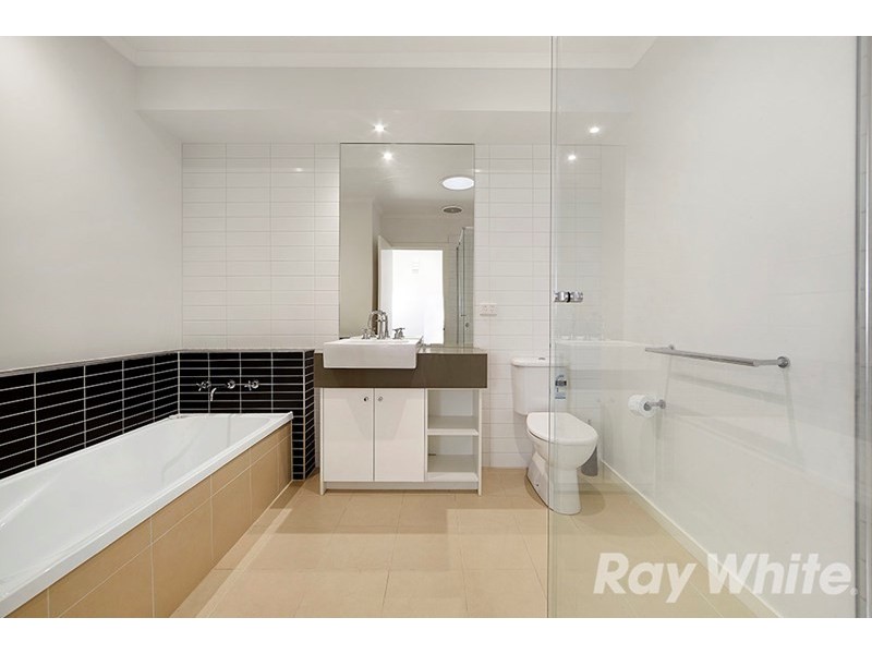 34 Botanic Drive, Clayton South VIC 3169