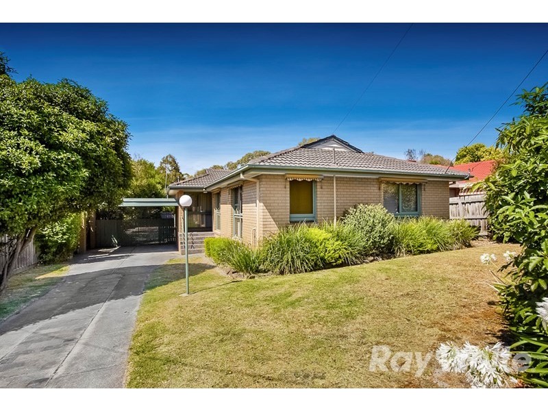 11 Ealing Court, Glen Waverley VIC 3150