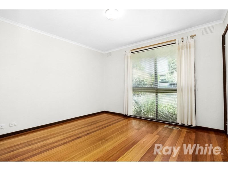 11 Ealing Court, Glen Waverley VIC 3150