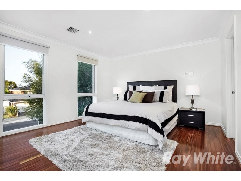 2 Currie Terrace, Glen Waverley VIC 3150