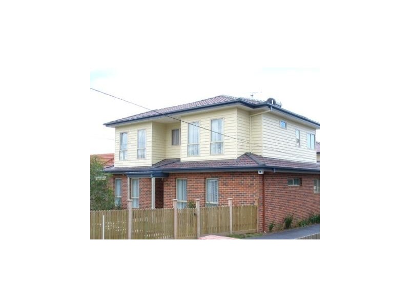 24 Lincoln Avenue, Glen Waverley VIC 3150