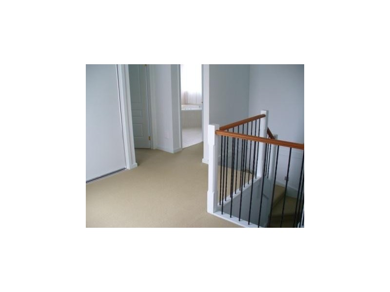 24 Lincoln Avenue, Glen Waverley VIC 3150