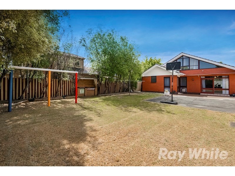 49 Delmore Crescent, Glen Waverley VIC 3150