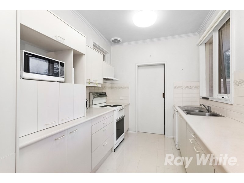 14 Carawatha Road, Doncaster VIC 3108