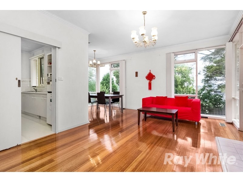 14 Carawatha Road, Doncaster VIC 3108