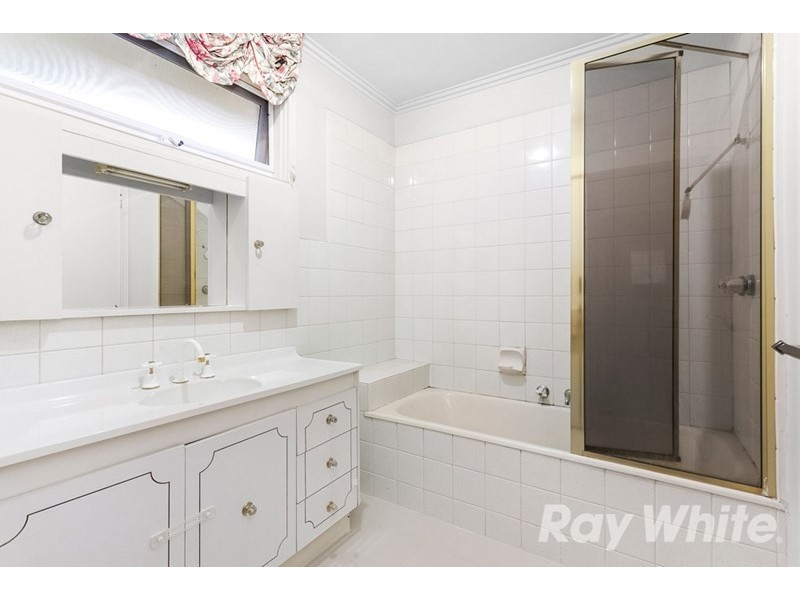 14 Carawatha Road, Doncaster VIC 3108