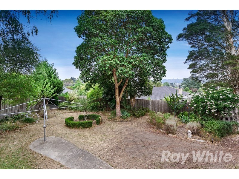 14 Carawatha Road, Doncaster VIC 3108