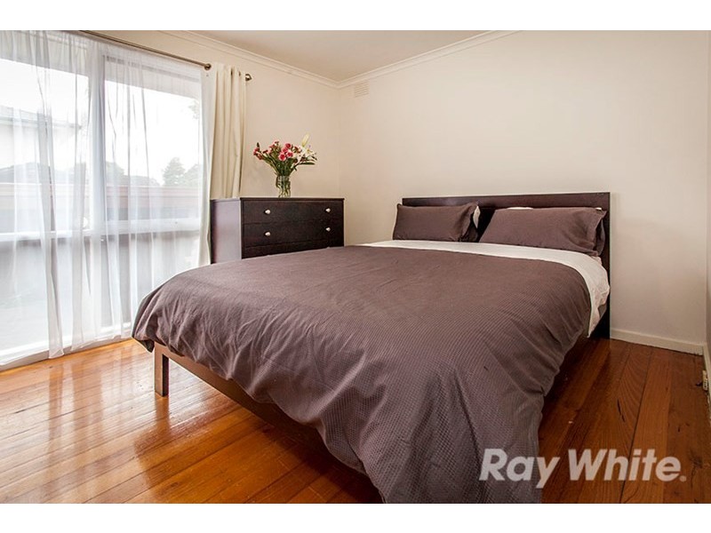 15 Calderwood Avenue, Wheelers Hill VIC 3150