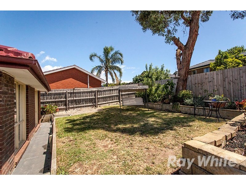 15 Calderwood Avenue, Wheelers Hill VIC 3150