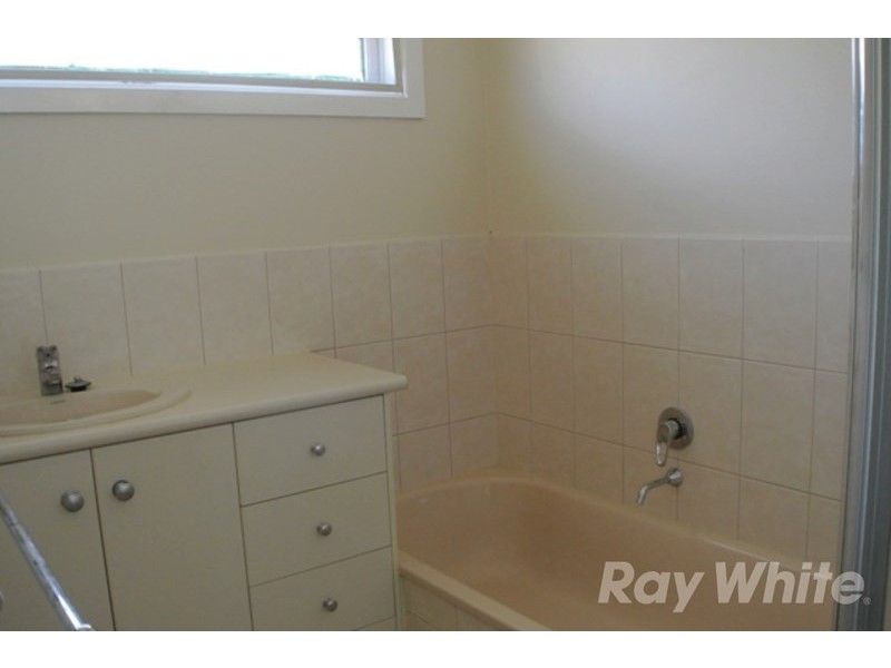 1/39 Lotus Crescent, Mulgrave VIC 3170