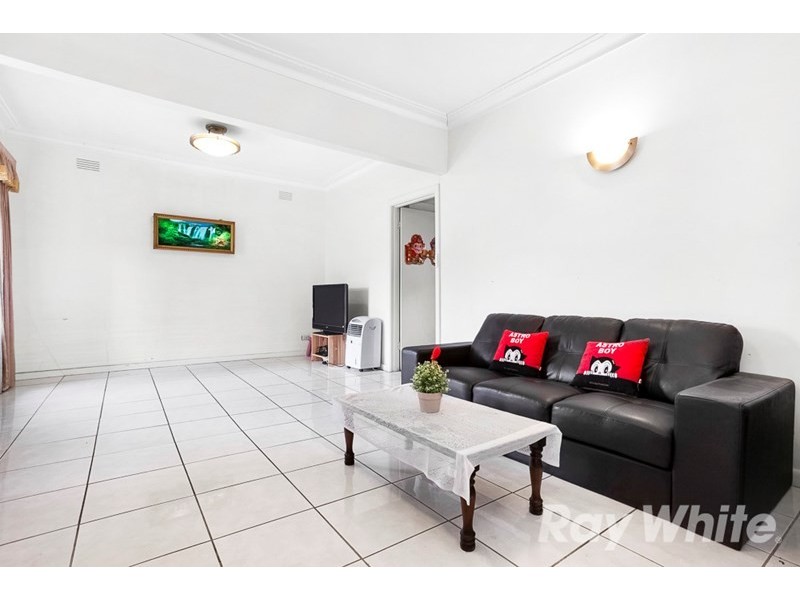 22 Bennett Avenue, Mount Waverley VIC 3149