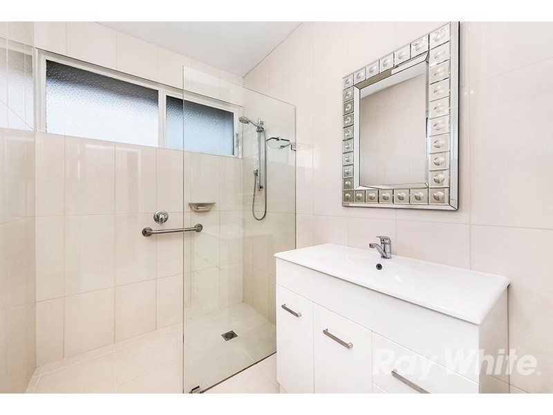 16 Marriott Parade, Glen Waverley VIC 3150