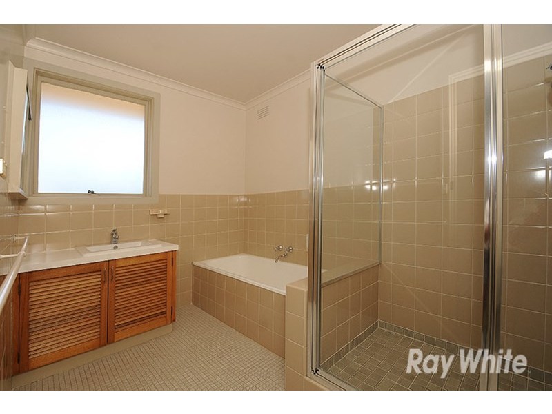 9 Dunsmuir Drive, Mount Waverley VIC 3149