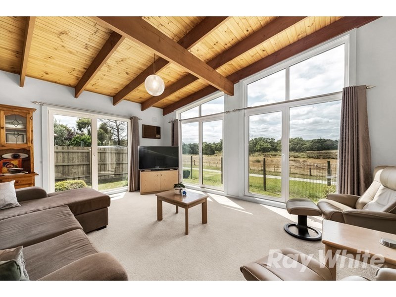 20 King Arthur Drive, Glen Waverley VIC 3150