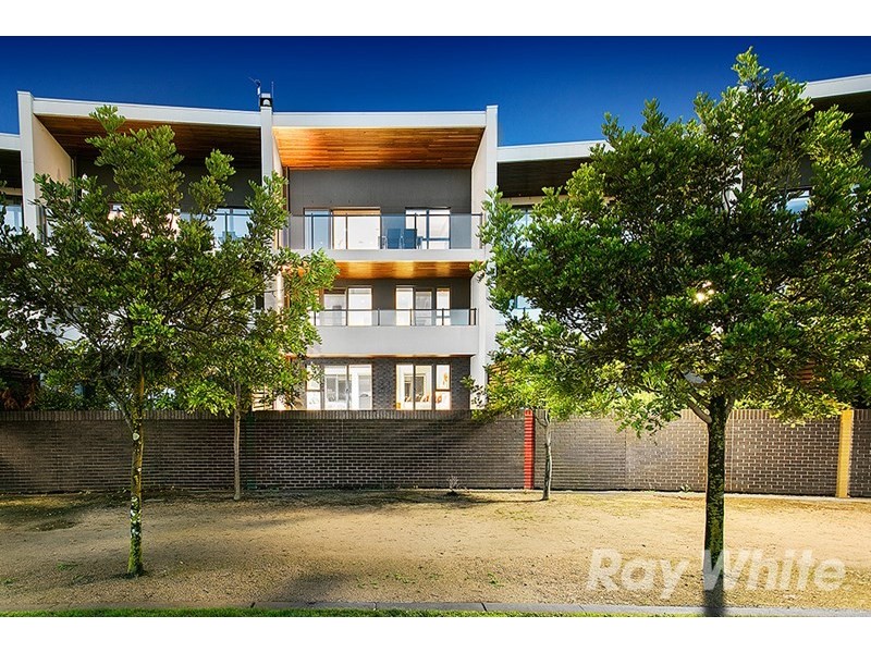 46 Waverley Park Drive, Mulgrave VIC 3170