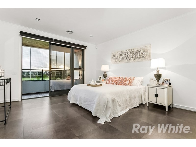 46 Waverley Park Drive, Mulgrave VIC 3170