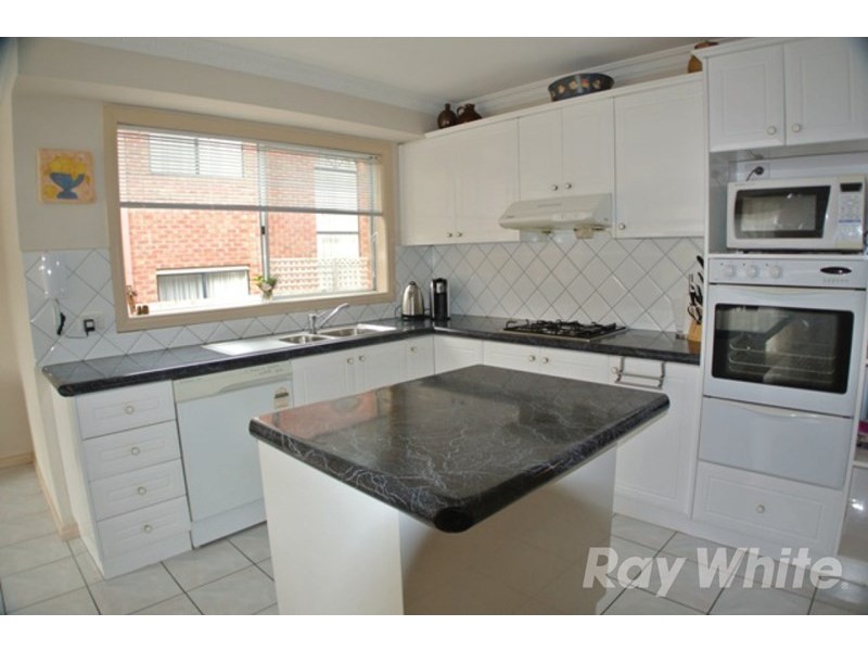 3 Dorrington Drive, Mount Waverley VIC 3149