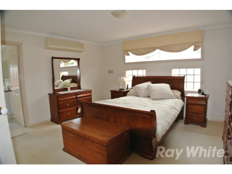 3 Dorrington Drive, Mount Waverley VIC 3149