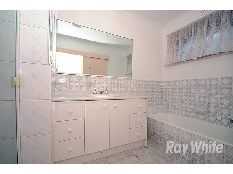 5 Box Close, Wheelers Hill VIC 3150