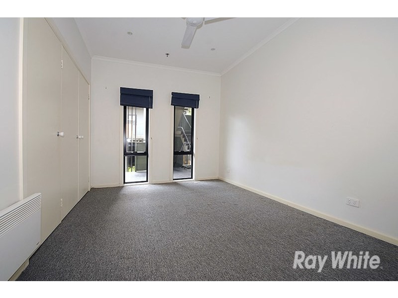 24/1 Eucalyptus Mews, Notting Hill VIC 3168