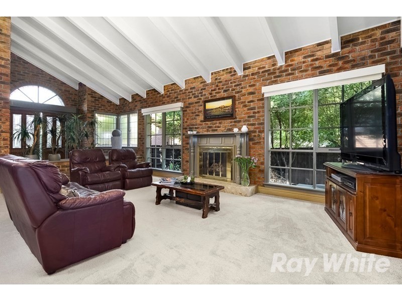 4 Wyuna Court, Wheelers Hill VIC 3150