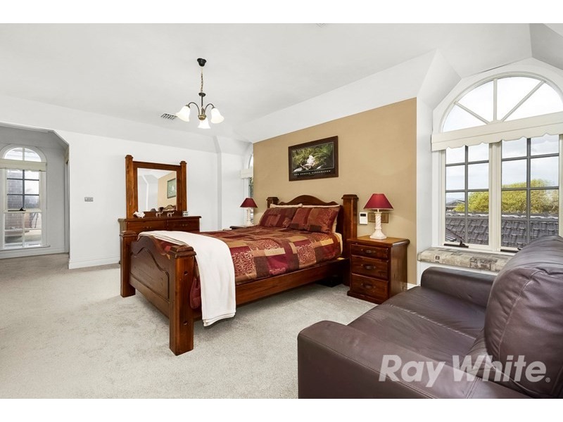 4 Wyuna Court, Wheelers Hill VIC 3150