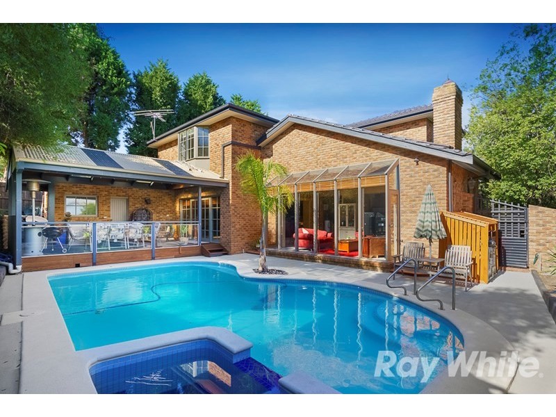 4 Wyuna Court, Wheelers Hill VIC 3150