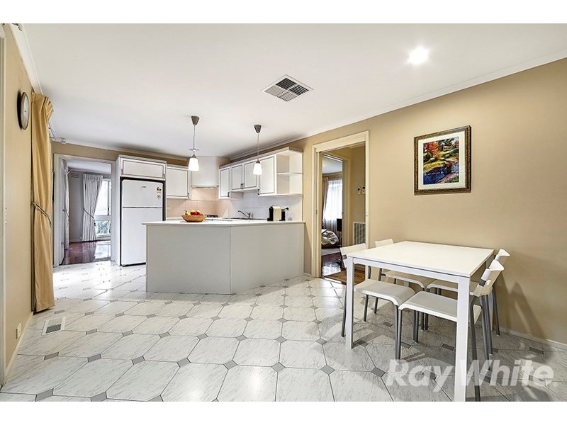 2 Gyton Avenue, Glen Waverley VIC 3150