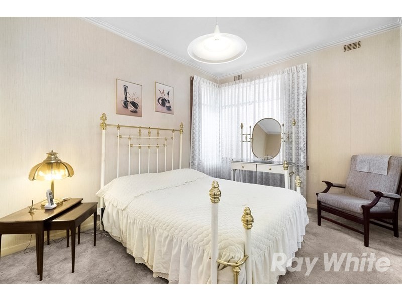 4 Durward Road, Malvern East VIC 3145