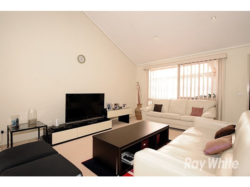 28 Ferres Court, Glen Waverley VIC 3150