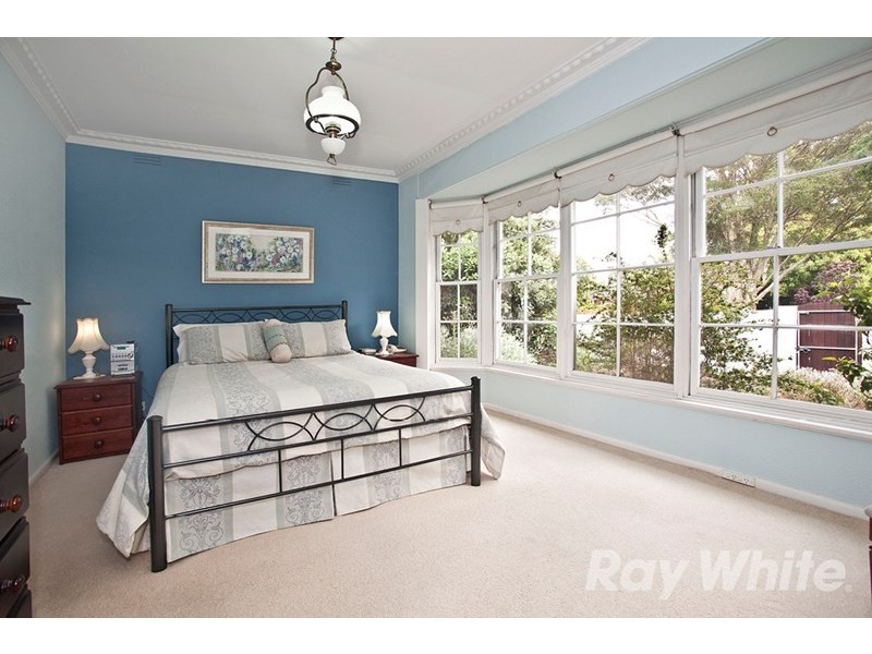 14 Rob Roy Street, Glen Waverley VIC 3150