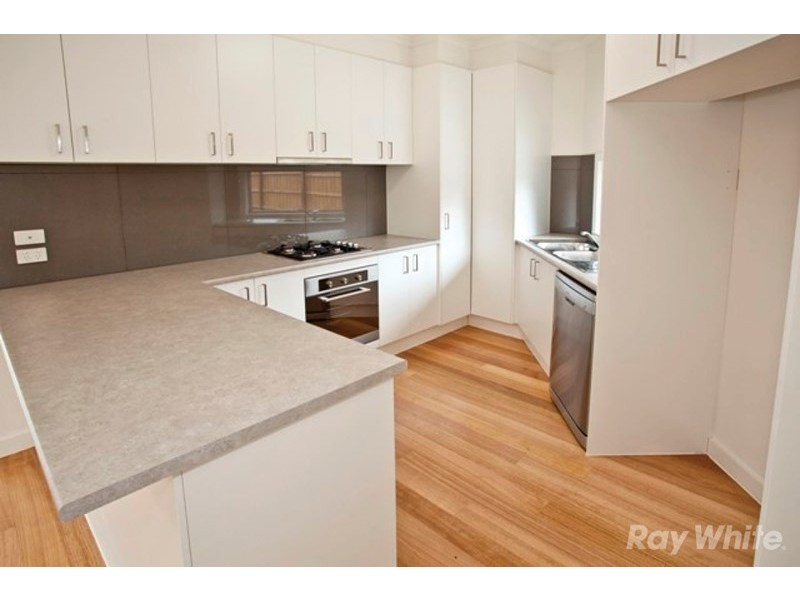 2/21 Dennis Street, Clayton VIC 3168