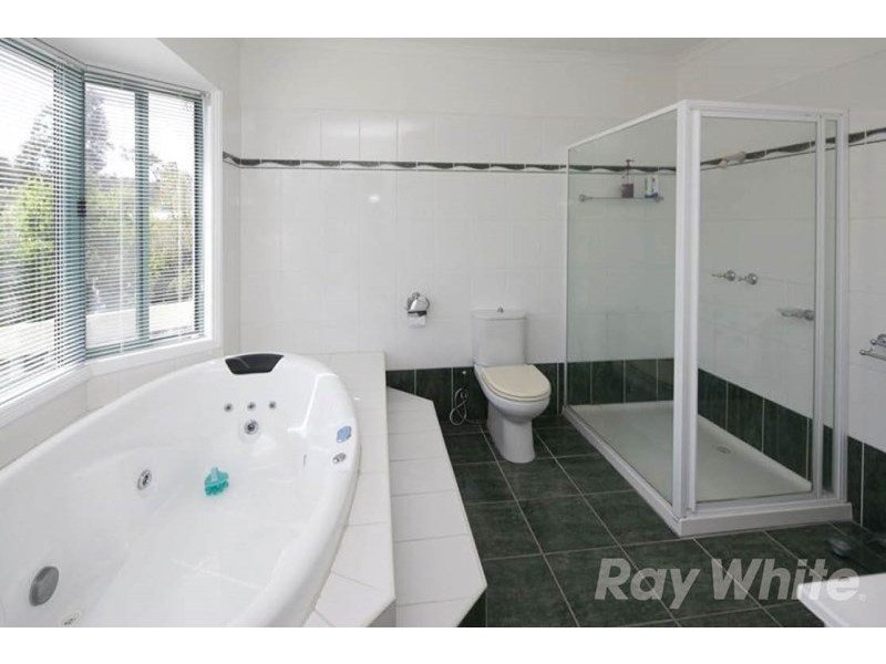 225 Olsen Road, Nar Nar Goon North VIC 3812