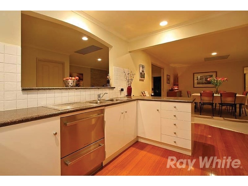 3 Chivalry Avenue, Glen Waverley VIC 3150