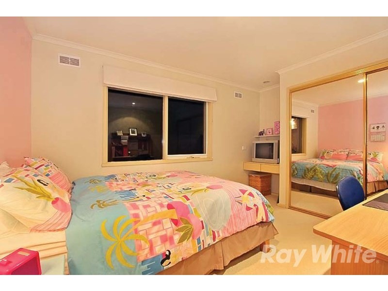 3 Chivalry Avenue, Glen Waverley VIC 3150