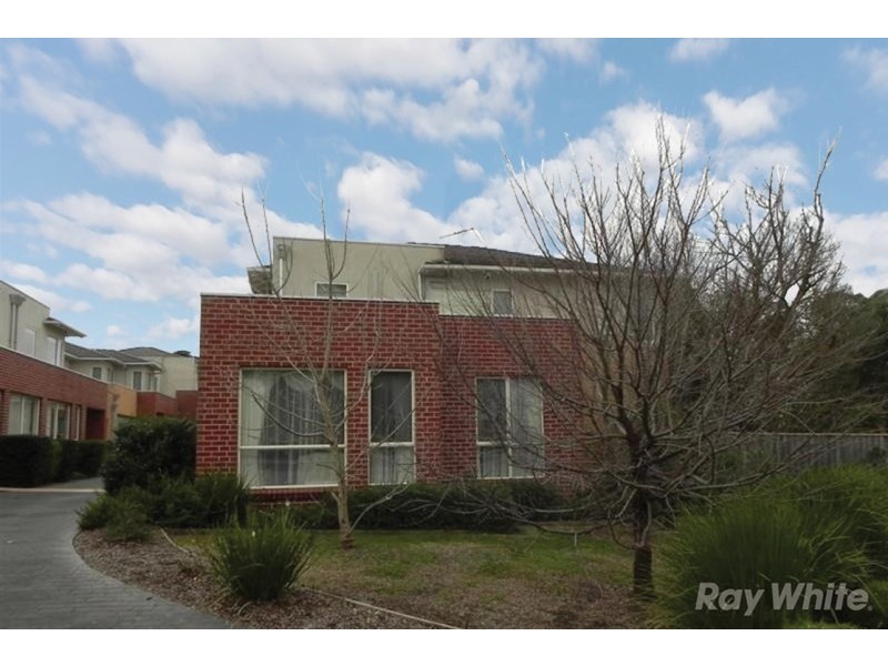 15/11-15 The Deviation, Wheelers Hill VIC 3150
