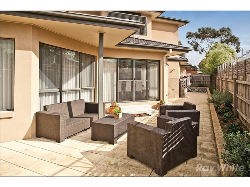 2/48 Delmore Crescent, Glen Waverley VIC 3150