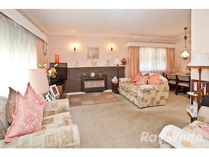 16 Allen Street, Glen Waverley VIC 3150