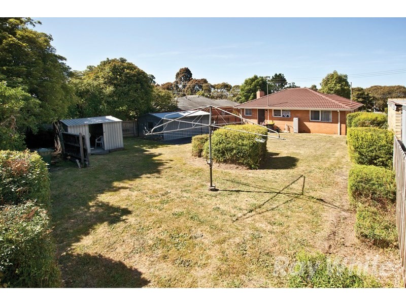 52 Rose Avenue, Glen Waverley VIC 3150