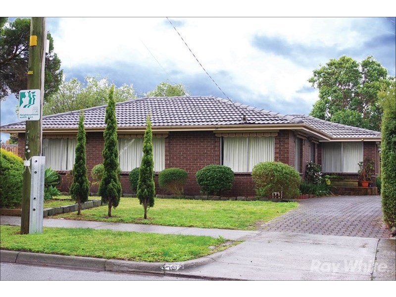 102 Capital Avenue, Glen Waverley VIC 3150