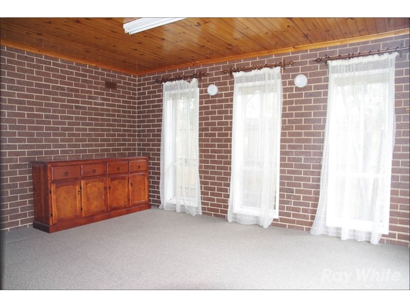 102 Capital Avenue, Glen Waverley VIC 3150