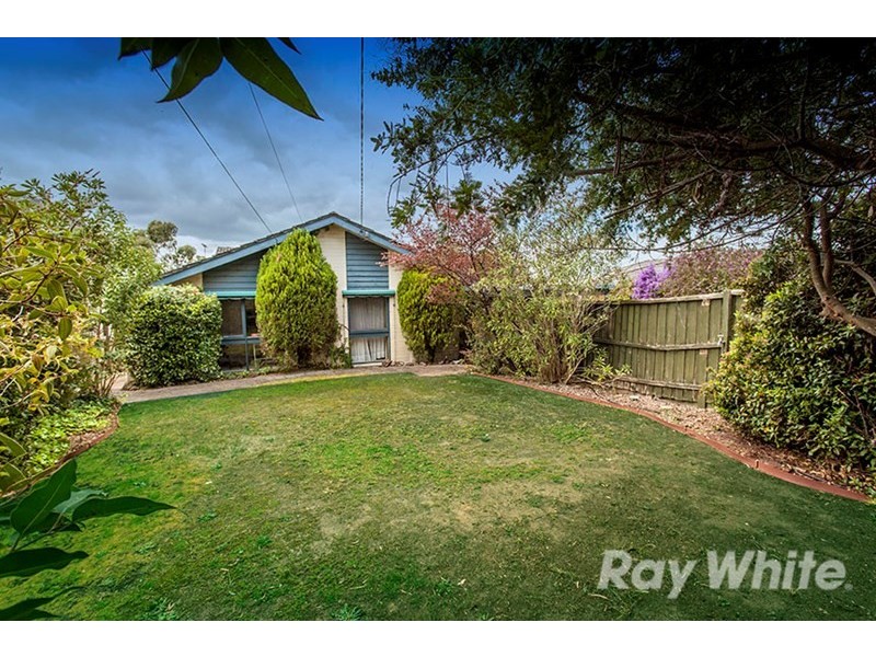 6 Knights Drive, Glen Waverley VIC 3150