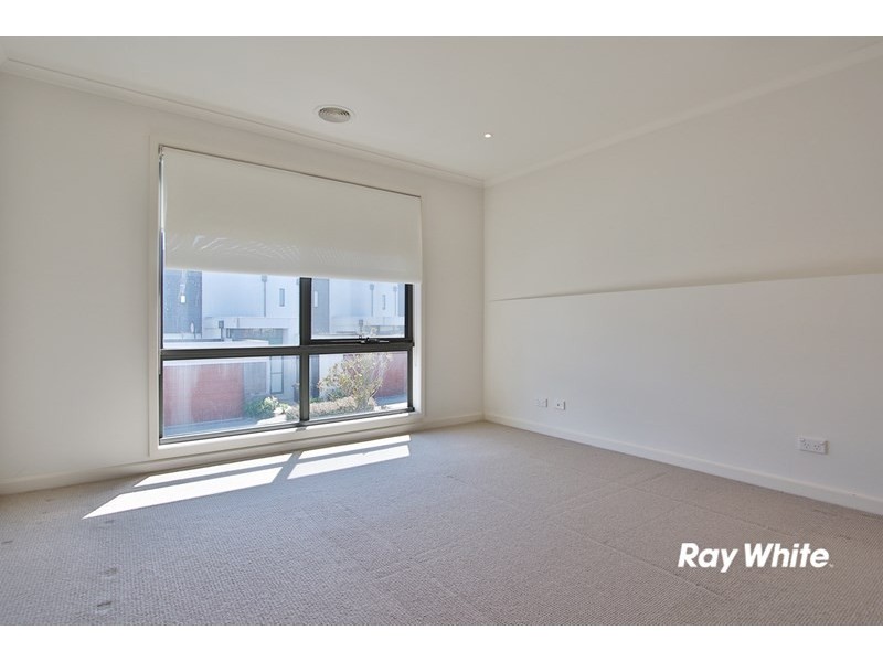 93 Waverley Park Drive, Mulgrave VIC 3170