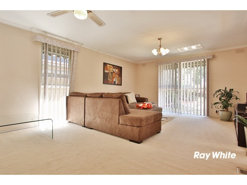 27 Lea Road, Mulgrave VIC 3170