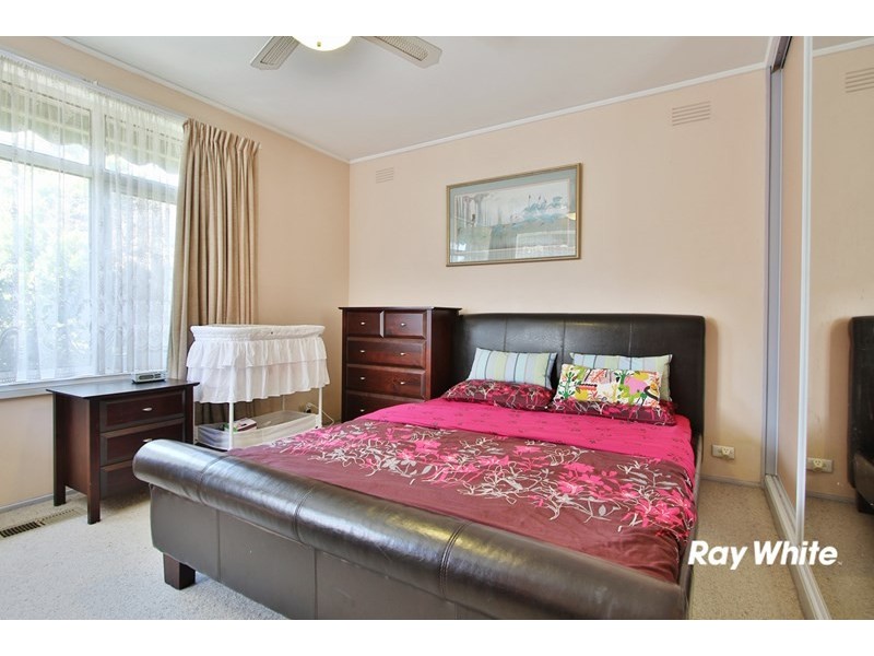 27 Lea Road, Mulgrave VIC 3170