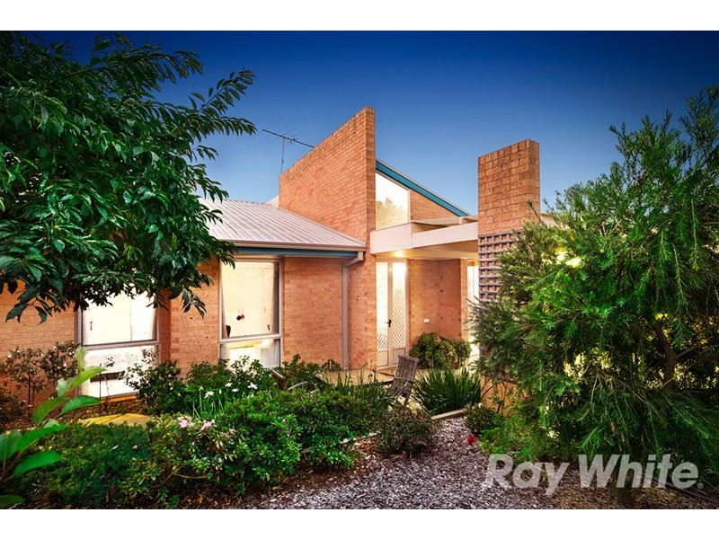 21 Valley Road, Mount Waverley VIC 3149