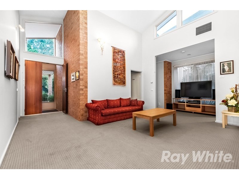 21 Valley Road, Mount Waverley VIC 3149