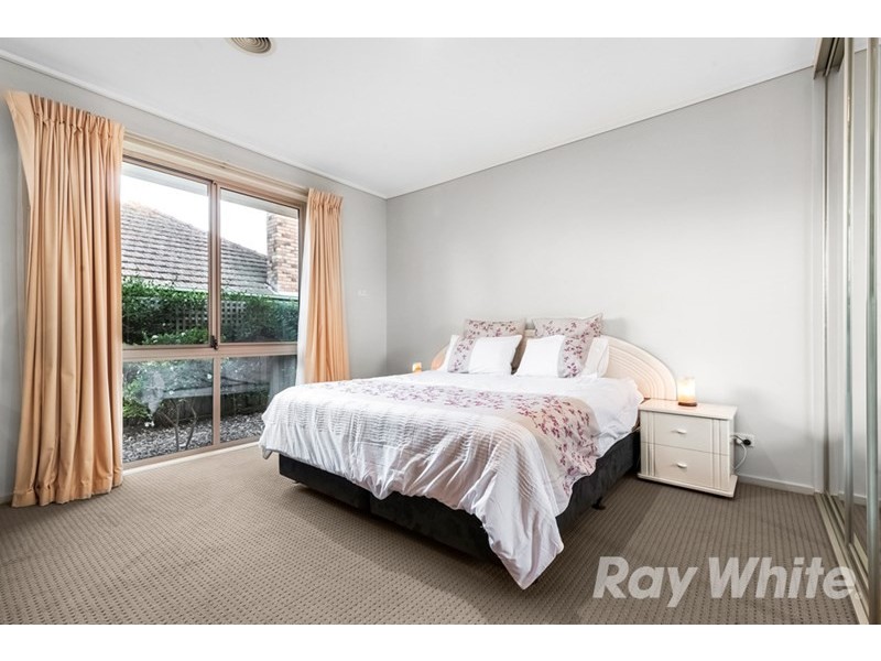 21 Valley Road, Mount Waverley VIC 3149