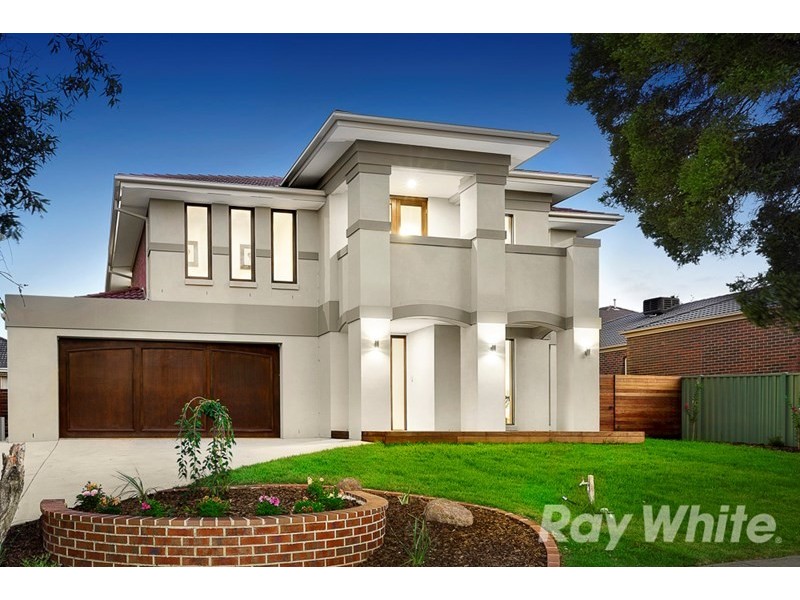 4 Arianne Road, Glen Waverley VIC 3150